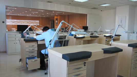 芝柏维修中心 香港芝柏手表维修中心 芝柏手表授权维修服务中心