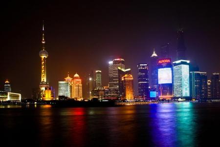 夜景照片拍摄创作文字 如何拍摄出绚丽的夜景照片