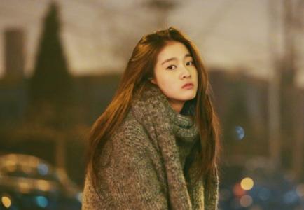 励志233文章 励志文章：低下头认真注视