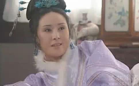 美人无泪董鄂妃 美人无泪董鄂妃和康熙王朝董鄂妃的对比 康熙王朝董鄂妃的对比