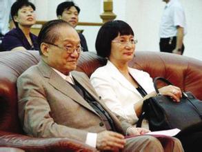 下一站大明星 综艺 林乐怡 综艺下一站幸福==老夫少妻的情爱===丈夫大我30 _林乐怡