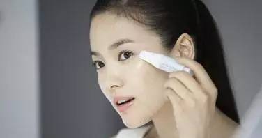 白醋淡斑 白醋配它, 一夜美白淡斑, 3天坚持使用60大妈年轻20岁