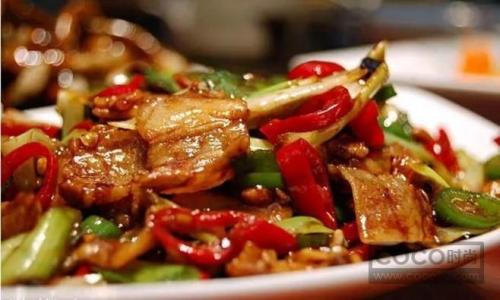 川味回锅肉的做法 【养生食谱】川味回锅肉的做法
