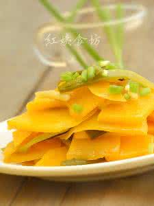 南瓜炒菜的做法大全 让炒南瓜成为饭桌上抢手菜的3个秘诀—葱油爽脆南瓜