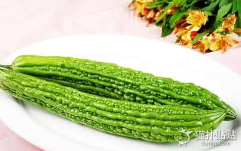 苦瓜胰岛素胶囊 苦瓜是天然胰岛素 还能防胰脏癌