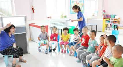 自闭症儿童案例分析 自闭症儿童的家庭案例 儿童自闭症跟家庭环境有关