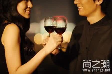 军事专家杜文龙的妻子 专家揭秘:男人选择妻子也有潜规则