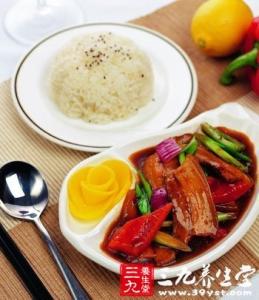 午餐带饭食谱大全 带饭族的午餐四大误区