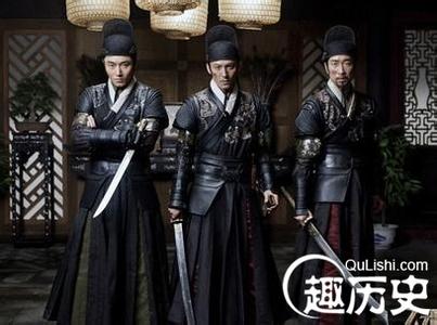 锦衣卫飞鱼服绣春刀 历史上锦衣卫的“绣春刀”与“飞鱼服”什么样？