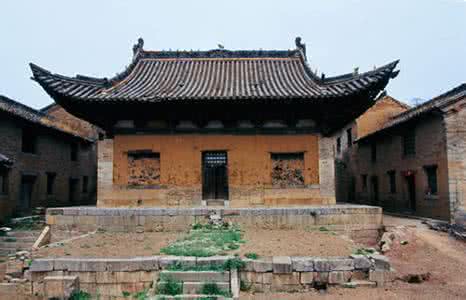 龙岩古寺 游河北龙岩寺