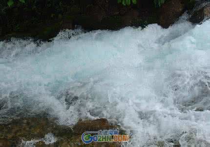 梦见自己被大水冲走 梦见自己被水冲走 梦见被水冲走