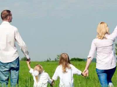 孩子多大适合旅游 孩子多大适合出去旅游 孩子在什么年龄更适合带出去旅游