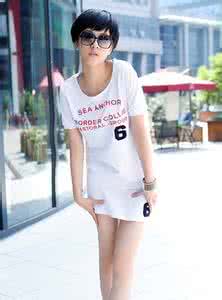 男长袖t恤搭配外套 新款长袖T恤怎么搭配好看