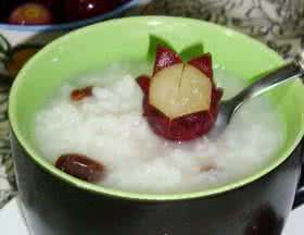 痛风的食疗方法 痛风的食疗方法 葡萄粥怎么吃