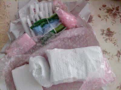 包装纸 揭开“爱”这层包装纸