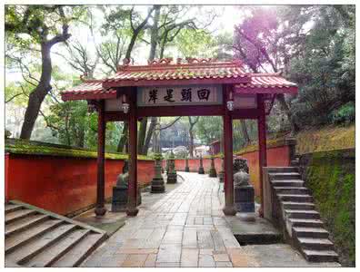 观瀑亭 听雨轩 观瀑亭