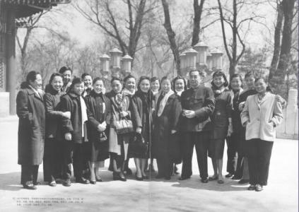 新中国开国元勋排名 追忆开国元勋：清晰少见新中国领导人图集