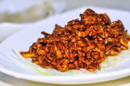 厨房成了温暖的心脏 老四厨房——冬日里的温暖（2）《京酱肉丝》