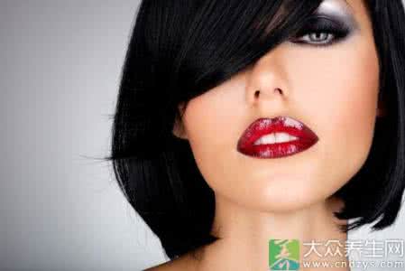 最快秒杀 spank视频 女人身上哪“一点”最能秒杀男人