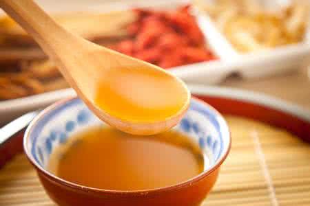 什么人不能喝滴鸡精 滴鸡精是什么？