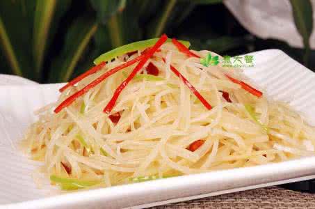凉拌土豆丝的家常做法 土豆丝怎么做好吃 土豆的家常做法