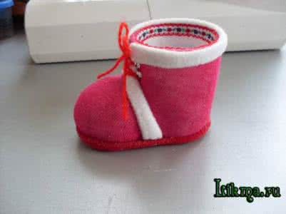 手工制作鞋子教程 手工制作教程----“漂亮的鞋子罐”