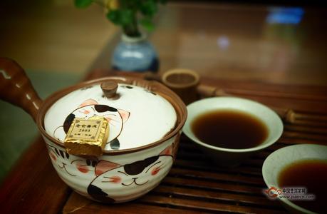 中国普洱茶交易网 普洱茶：茶中古董