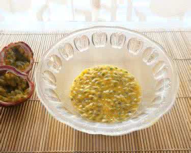 百香果加酸奶 百香果酸可以加白糖吗?