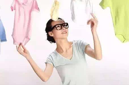 新衣服有味道怎么办 新衣服有异味怎么办？去除衣服异味的方法