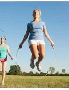 什么时候跳绳减肥最好 跳绳减肥的正确方法 什么时候跳绳减肥效果最好