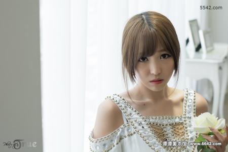 黄玫瑰这首歌什么意思 发烧十年HIFI流行经典☆黄玫瑰☆ 26首【美女美歌】
