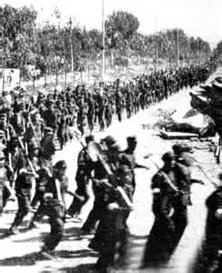 唐山大地震 鲜为人知:76年唐山大地震废墟上的抢劫风潮