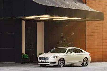 四季更迭 唯有美食与爱不可辜负 四季更迭，顺应时光，唯有历久弥新的东方美不可辜负