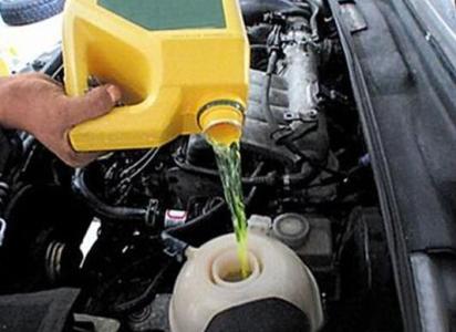 汽车防冻液可以混用吗 汽车防冻液可以混用吗 汽车防冻液可以混用吗 汽车防冻液的优点