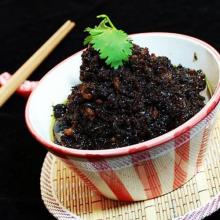 葱油拌面 主妇快餐 -- 葱叶变身黑金刚——黑葱油