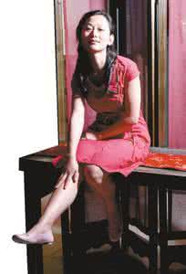 祝贺朋友娶儿媳妇的词 祝贺你，最后娶到像我一样的女孩