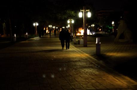 科学的晚上散步 晚上散步有什么好处 如何科学的散步