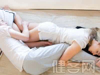 钻石醉婚之尤物名媛 男人如何变身尤物崇拜的性爱高手：学会转移注意力