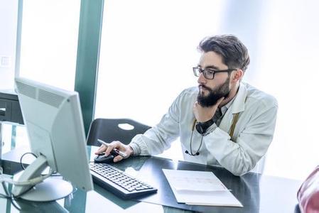 男人进女厕所事件 厕所里干这事的男人更易患癌