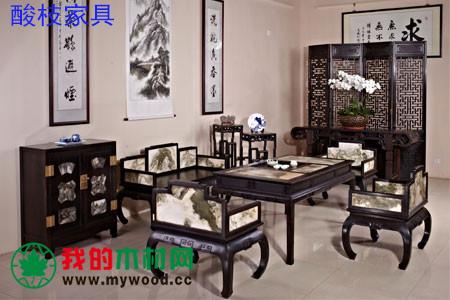 小叶紫檀开裂 上万元小叶紫檀茶台开裂：罪魁祸首竟是空调