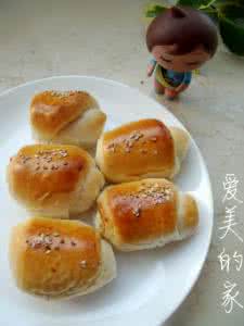 深受广大消费者所喜爱 出游时深受小朋友喜爱的――奶香小餐包