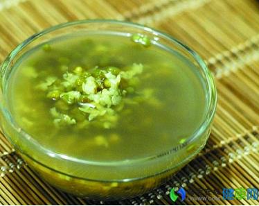 苦瓜养生茶 夏日养生 夏日养生，巧喝瓜茶!