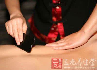 背部刮痧手法视频 美容刮痧板 刮痧美容 背部刮痧手法