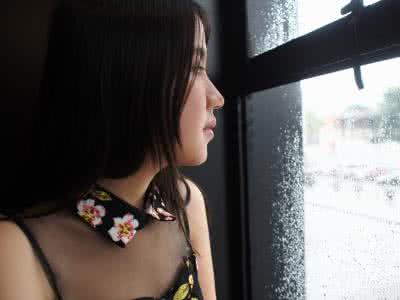 腰突爬行好还是倒走好 倒走两月腰突居然好了 这些诗居然还可以倒着读，你不来试试？