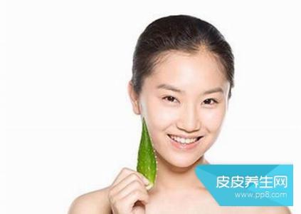 芦荟胶可以当身体乳吗 芦荟胶可以擦身体吗？