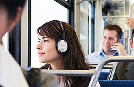 地铁骂人事件通报 公交地铁上 千万不能做这8件事