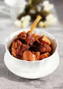 排骨焖莲藕的做法 【莲藕做法专辑】莲藕焖寸骨