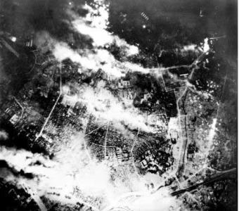 二战东京大轰炸 二战中东京大轰炸地狱一般的真相 豪