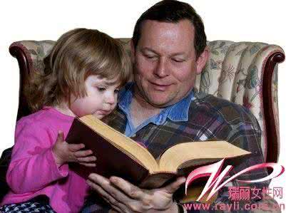 父母孩子角色互换 角色互换，父母的现在就是我们的未来！