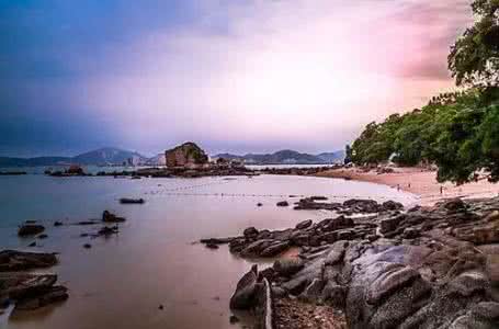 关于鼓浪屿的文艺短句 【福建】鼓浪屿，一座岛的文艺